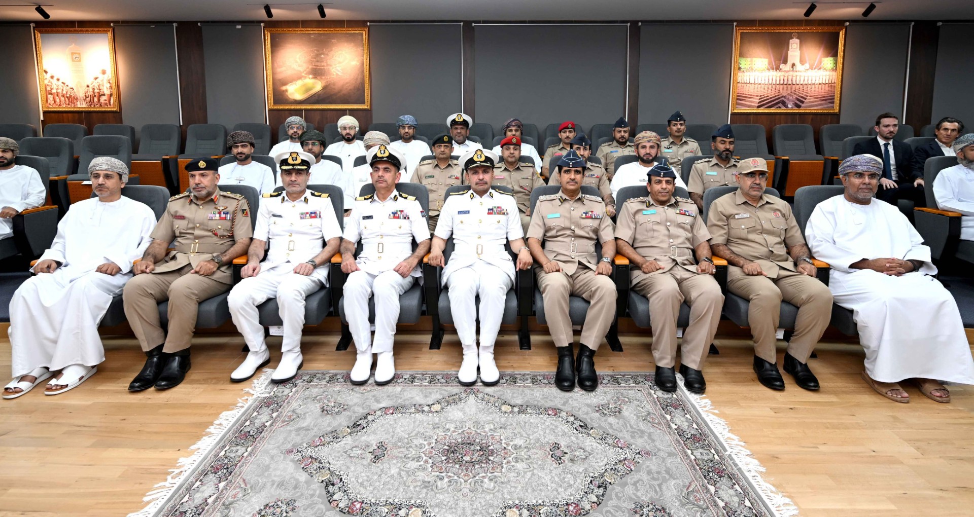 الكلية العسكرية التقنية تفتتح عددا من المختبرات الفنية في إطار الشراكة من أجل التنمية